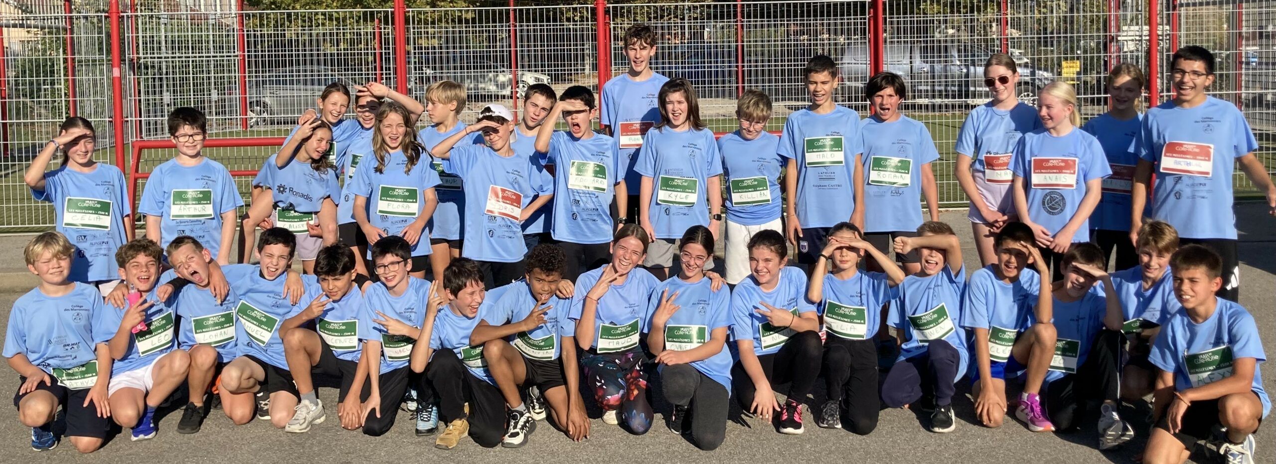 Élèves du collège lors du trail Côte Rôtie 2025 sous le soleil